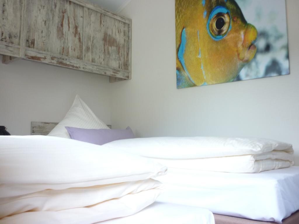 Zu Jeddelohs Lodge Hotel Gladenbach ภายนอก รูปภาพ