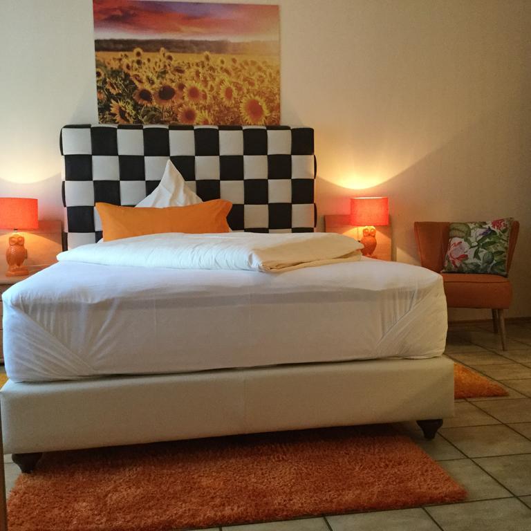 Zu Jeddelohs Lodge Hotel Gladenbach ภายนอก รูปภาพ