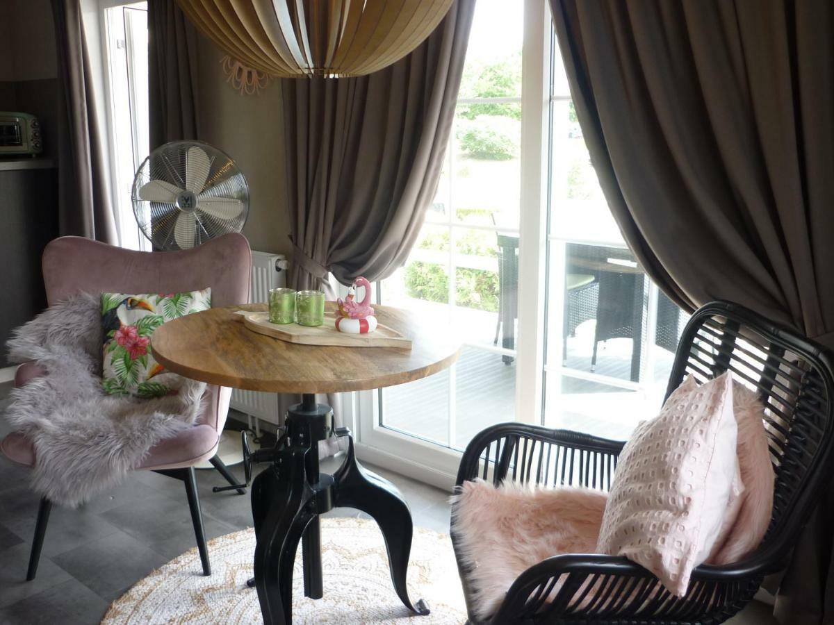 Zu Jeddelohs Lodge Hotel Gladenbach ภายนอก รูปภาพ